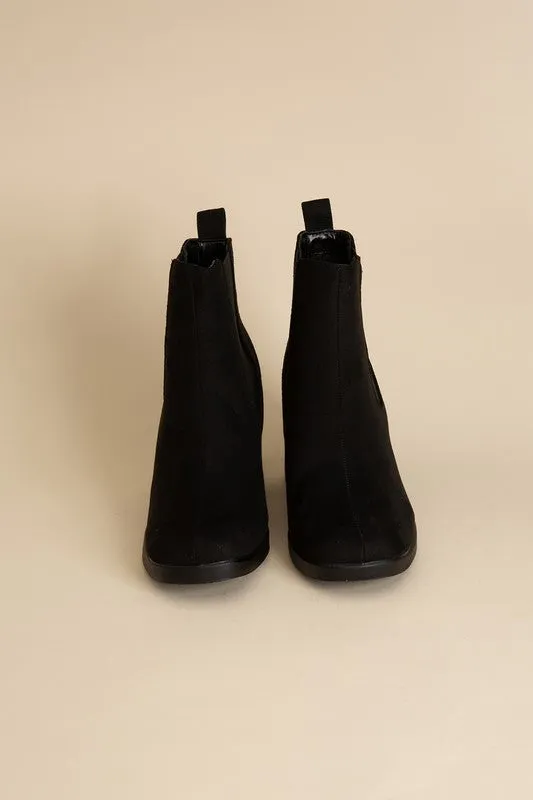 Arbor Black Boots