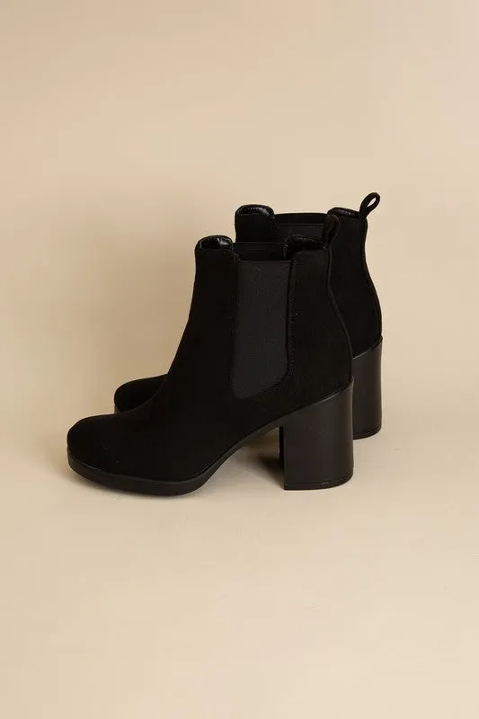 Arbor Black Boots