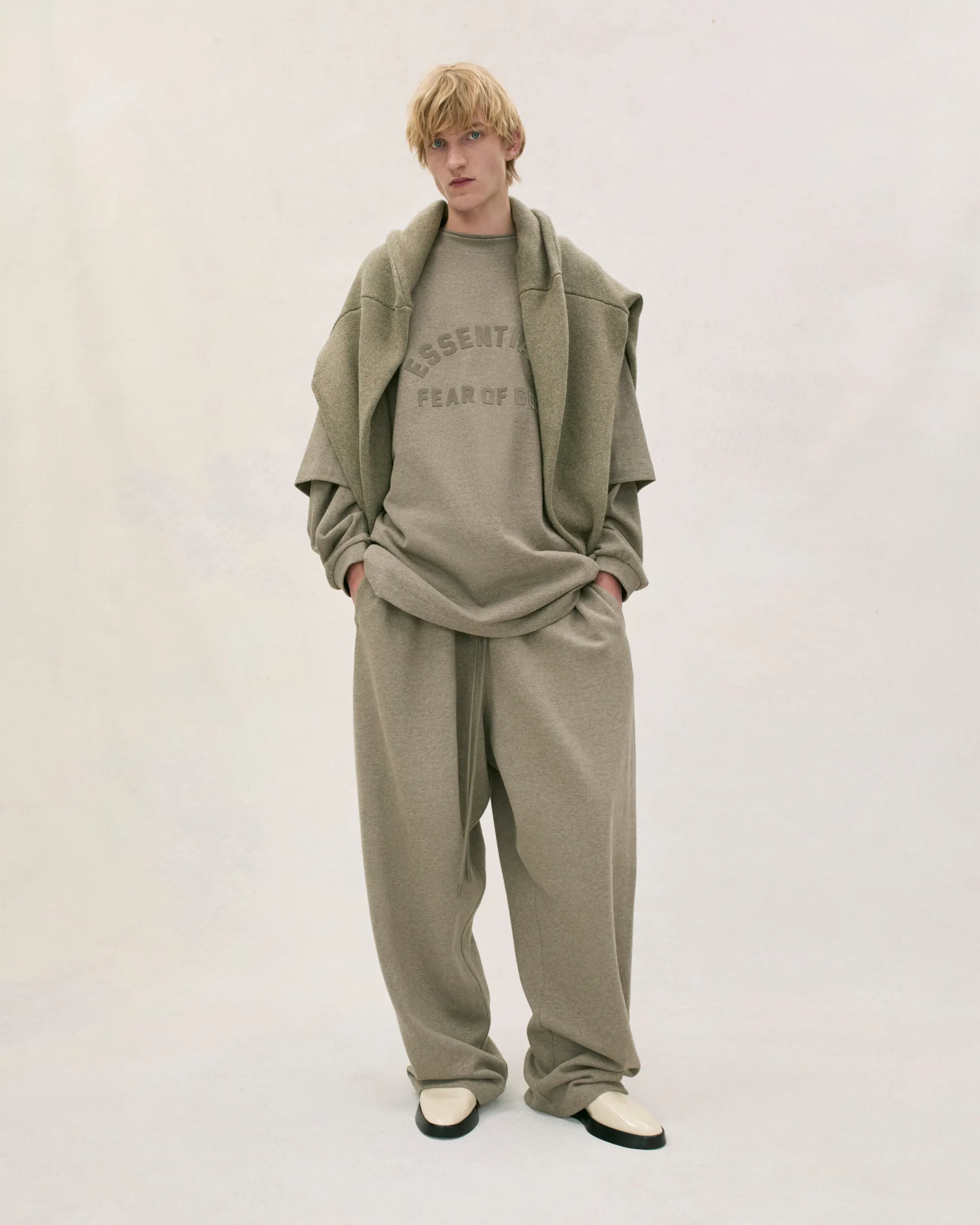 Heavyweight S/S Tee - Black