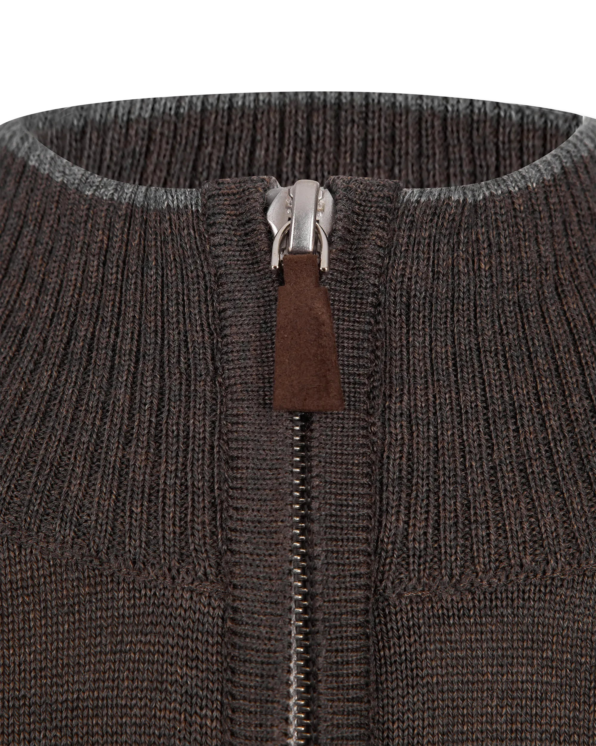 Light Gauge High Neck Quarter-Zip Sweater
