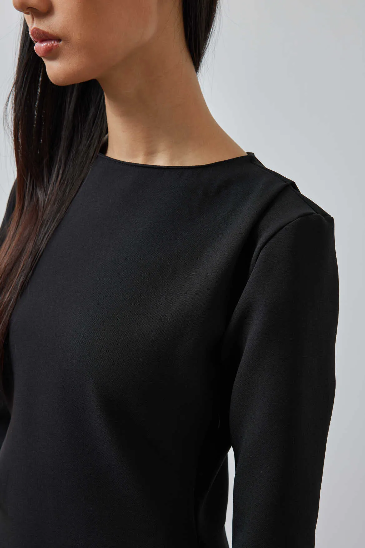 Pleat Detail Premium Dress Black