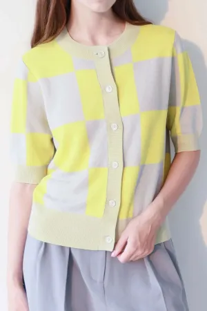 Short Sleeve Cardigan with Checkered Pattern