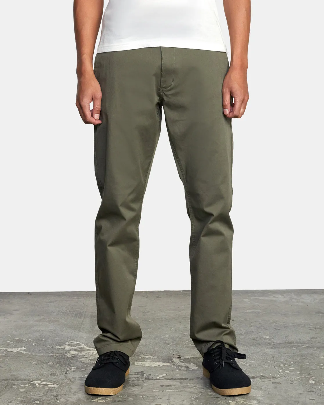 The Weekend Stretch Straight Fit Pants - Olive